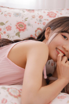 脱掉她的衣服